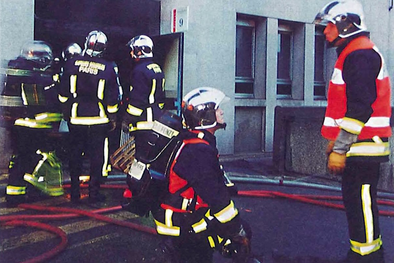 Feu de parking -à l'hôpital Fernand Vidal - Crédit DR