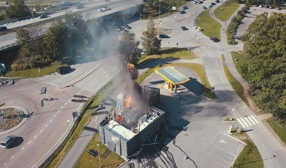 Explosion d'hydrogène dans une station service en Norvège-Barpi-Aria n°53772-Crédit : Bærum Fire department