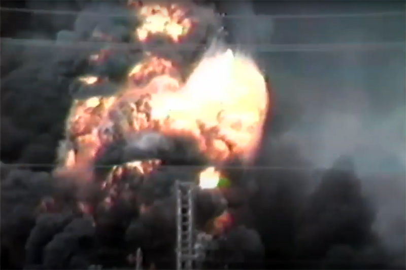 Explosions au complexe gazier de Pasadena 01 © Capture Youtube