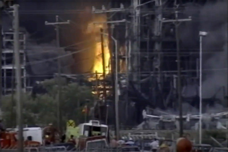 Explosions au complexe gazier de Pasadena 02 © Capture Youtube